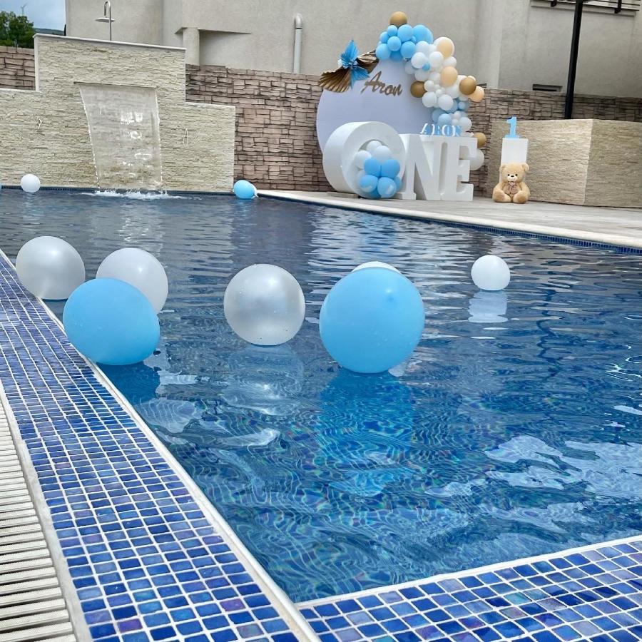 Queen Kodre Apartments อุลซิน ภายนอก รูปภาพ
