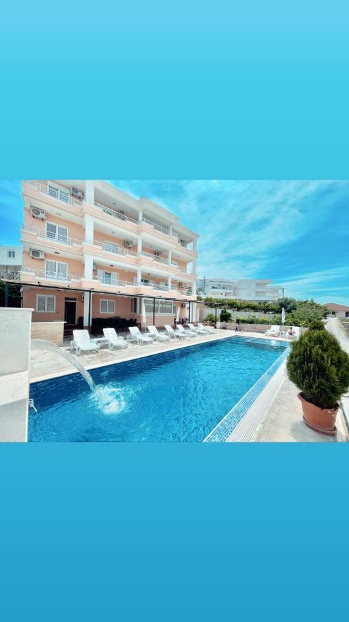 Queen Kodre Apartments อุลซิน ภายนอก รูปภาพ